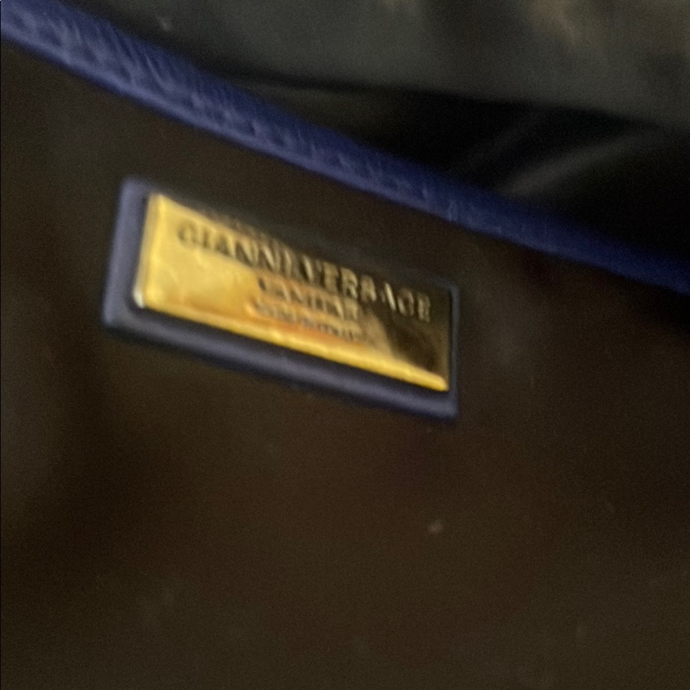 Versace bag - Picture 5 of 16